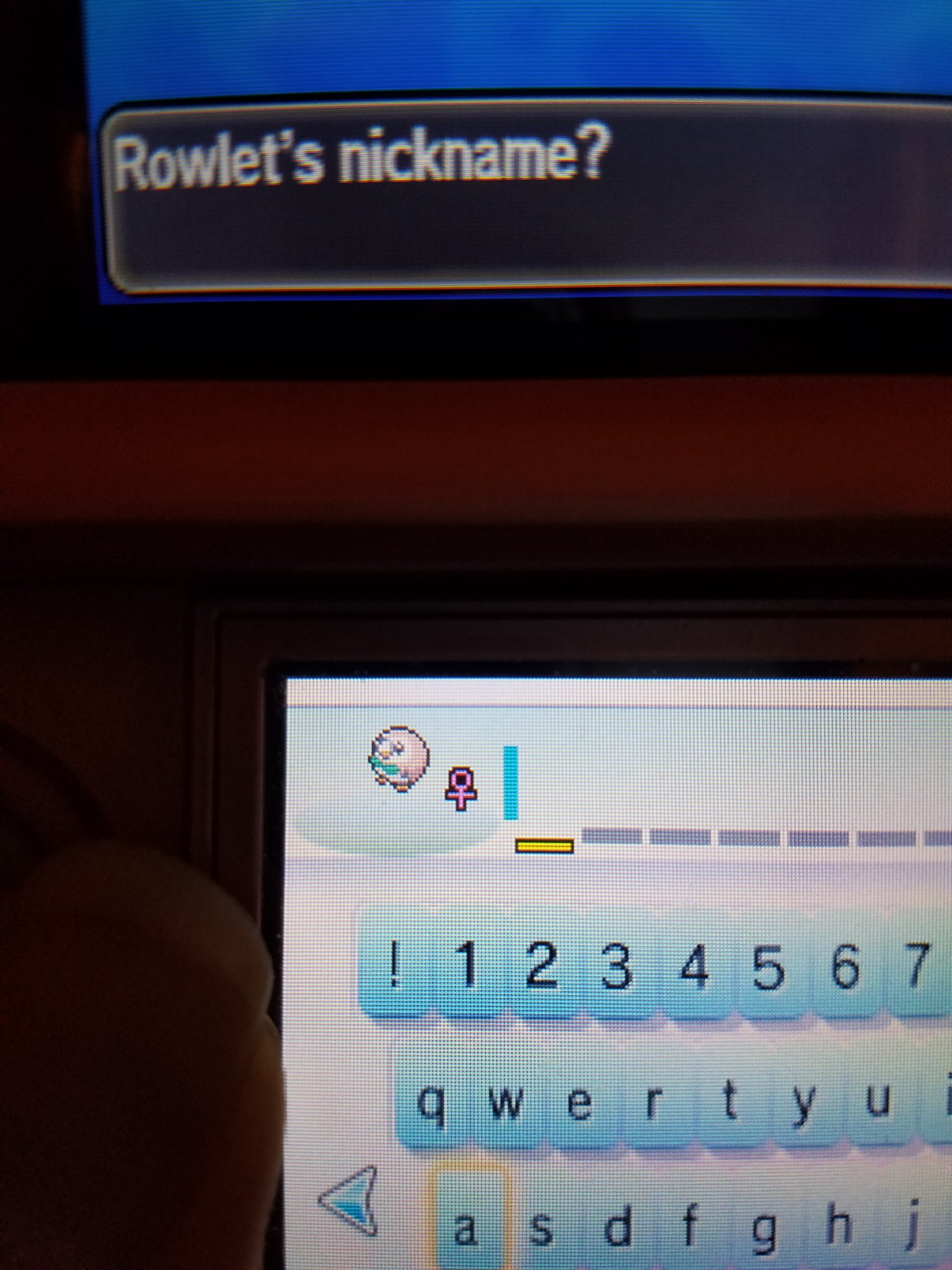 Pokemon Ultra Sun: Naming
Rowlet